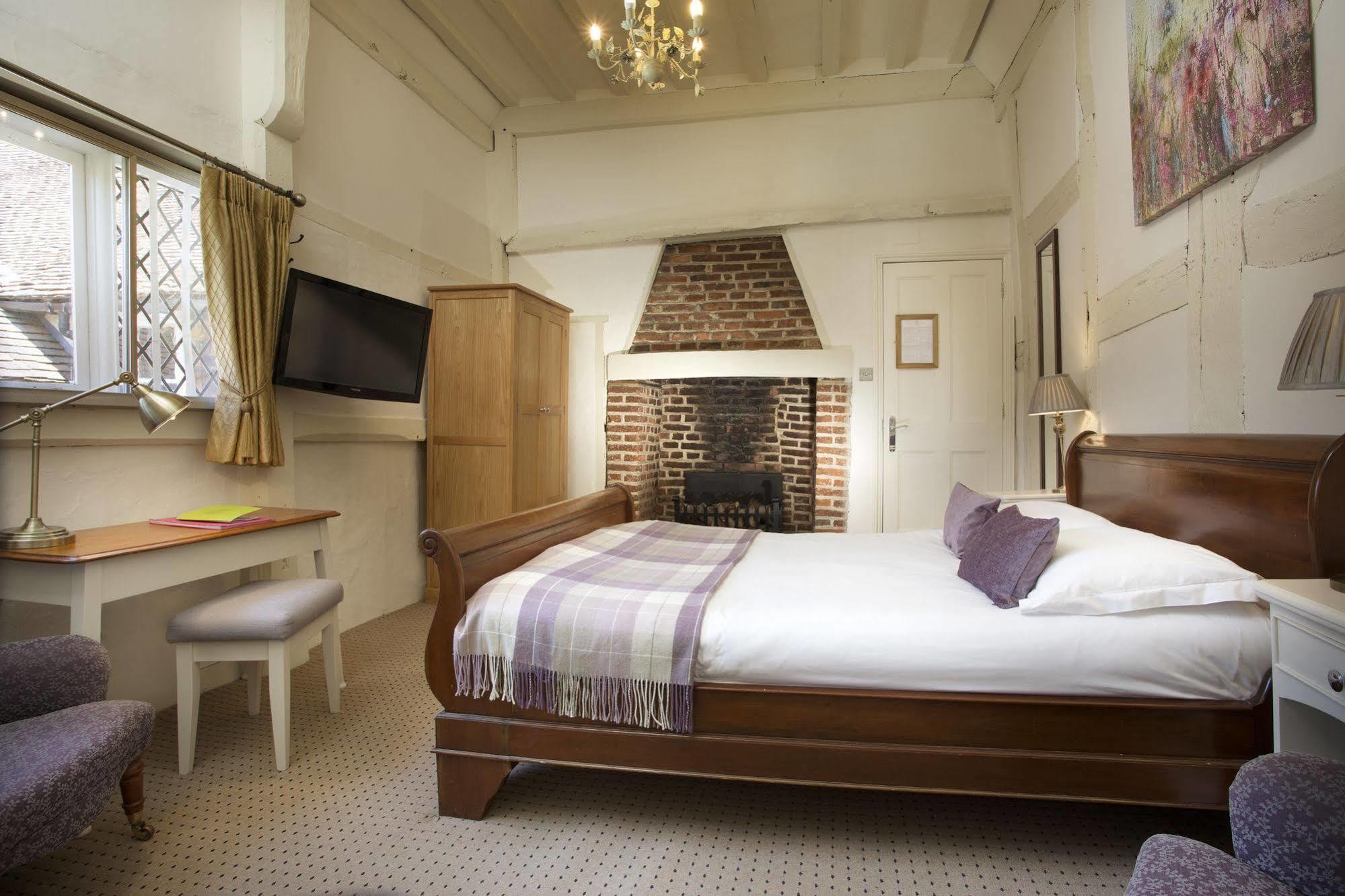 The George Hotel & Brasserie, Cranbrook Bagian luar foto