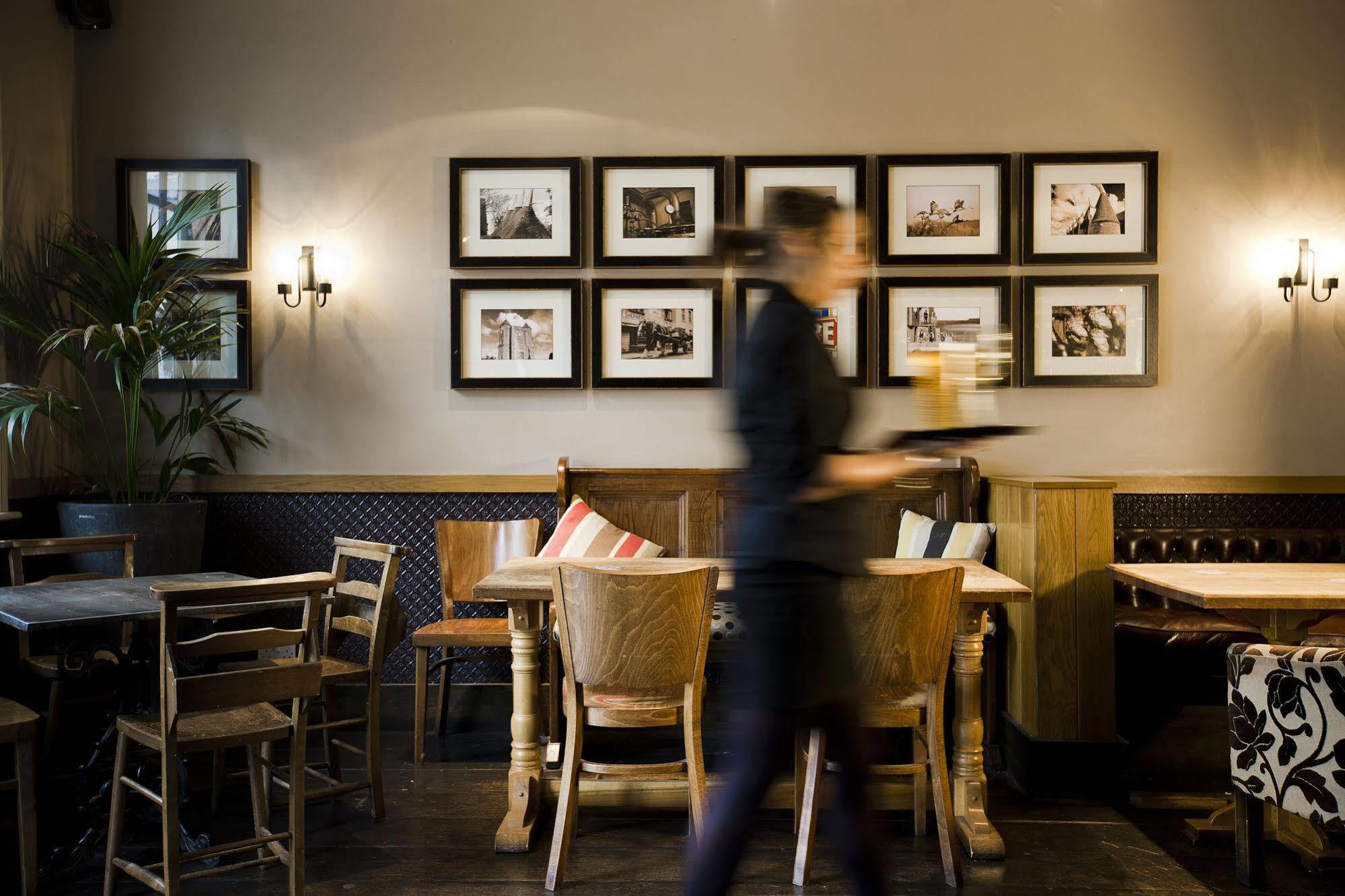 The George Hotel & Brasserie, Cranbrook Bagian luar foto